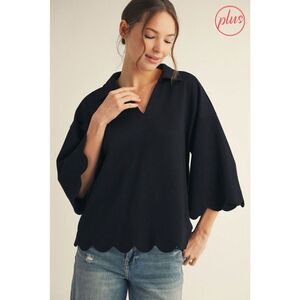 241. Plus Black Scallop Edge Top